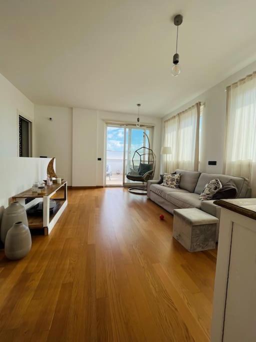 Attico Con Terrazza E Idromassaggio * Roma